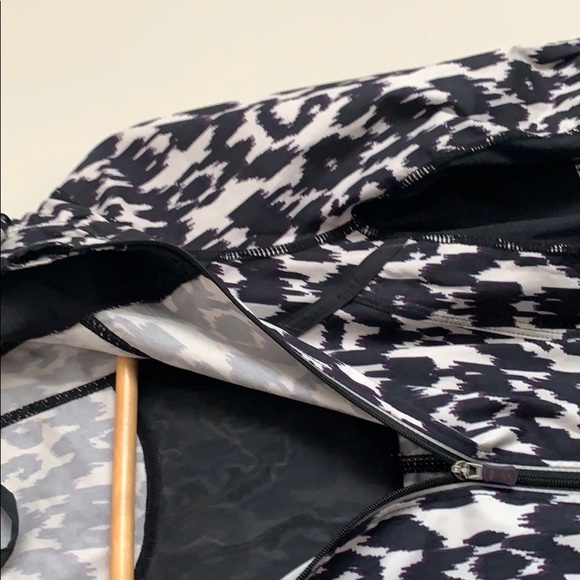 Lululemon Ikat Willpower Pullover 360Reflectivity - Picture 3 of 5